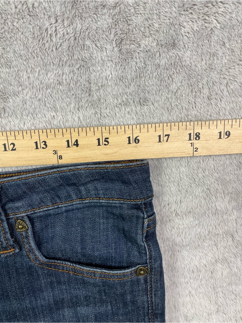 KUT from the Kloth Bardot Crop Skinny Boyfriend Jeans - Dark Wash - Size 8 - Picture 8 of 16